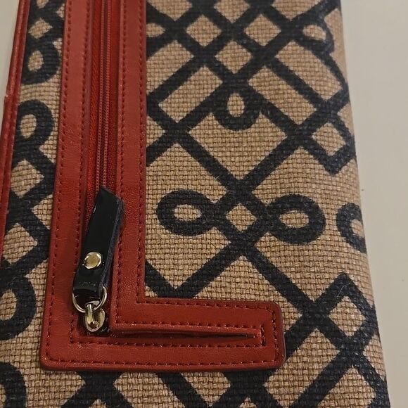 Designer Patterned Wallet with Red Trim - Picture 5 of 7